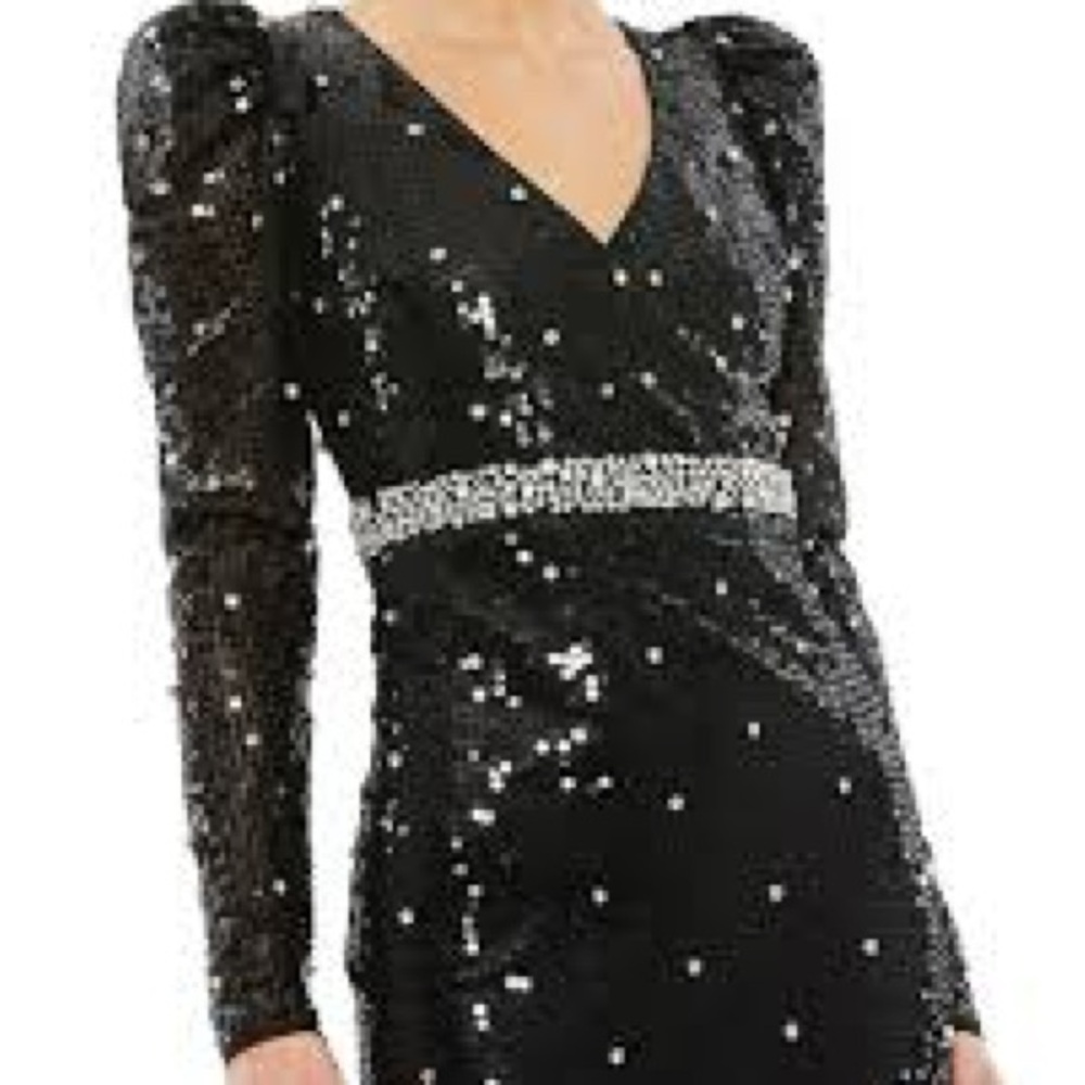 ✔️#60B BNWT MAC DUGGAL RHINESTONE ENCRUSTED GOWN #10736